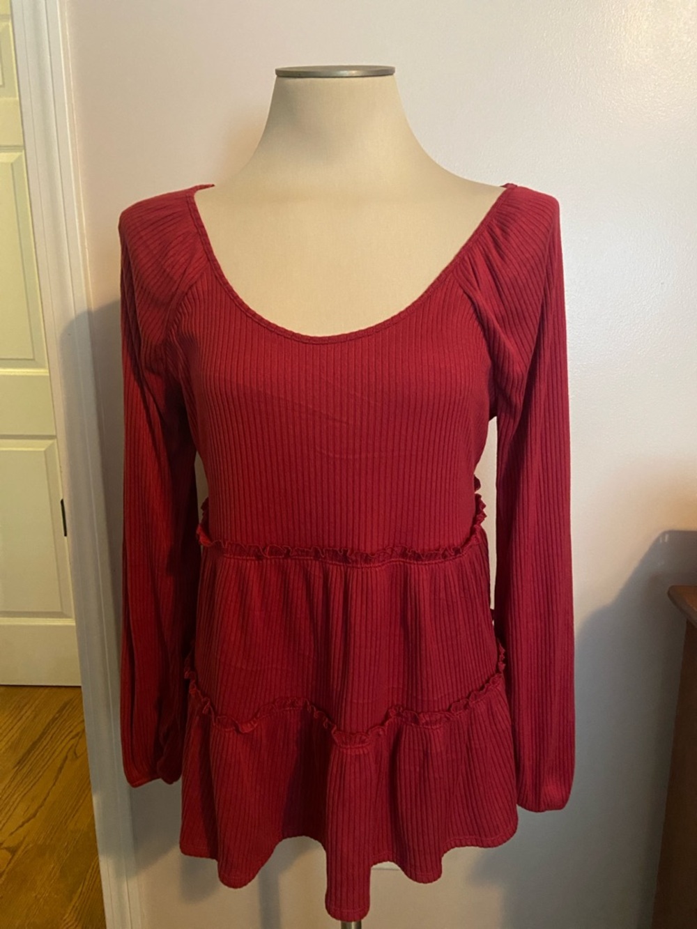 LC Lauren Conrad Long-Sleeve Ribbed Scoop Tiered Top - Burgundy